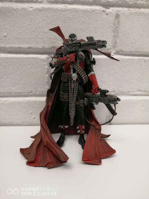 Todd McFarlane Spawn Statue