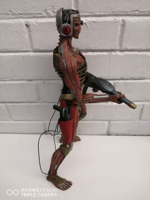 Iron Maiden, 18` Neca Statue, 2005 Iron Maiden Holdings LTD. In Great Condition With All Weapons