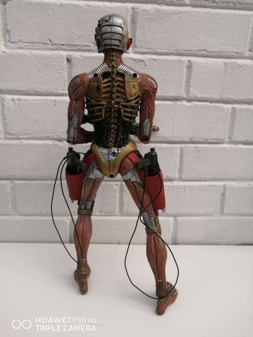 Iron Maiden, 18` Neca Statue, 2005 Iron Maiden Holdings LTD. In Great Condition With All Weapons