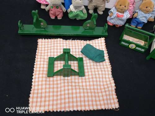 Sylvanian Forest Families Lot Of 8 Animals, Rabbit & Accessories not included, Good Condition