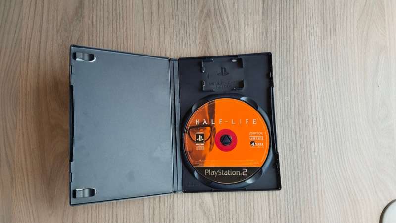 Half-Life PS2 Rare Find