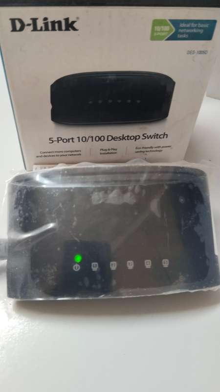 D-Link 5 port Desktop Switch