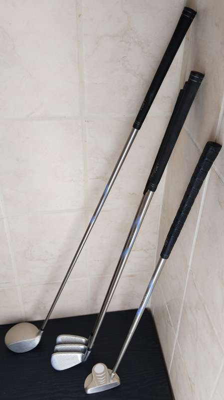 LPGA Golf Clubs - Driver, Putter + 3 Irons - See Photos - Good condition