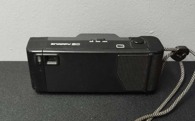 Vintage Canon Snappy 50 Film Camera
