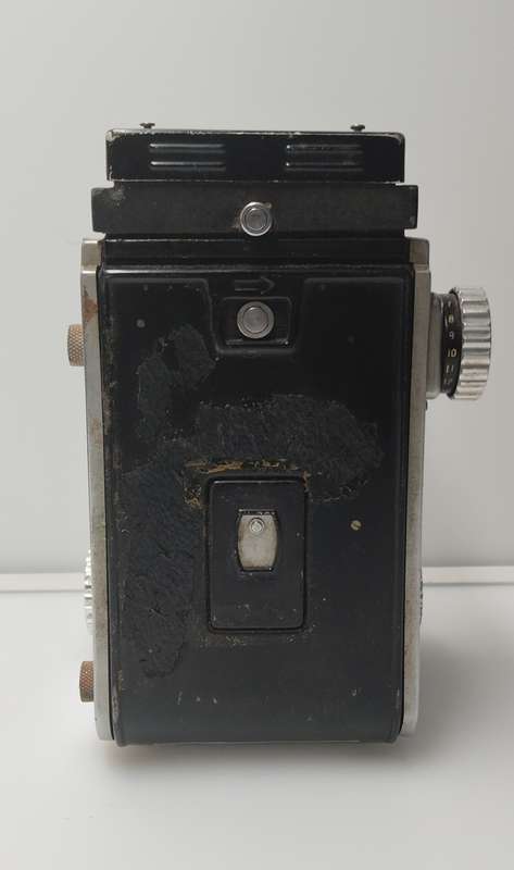 Mamiyaflex C Twin Lens Reflex Camera