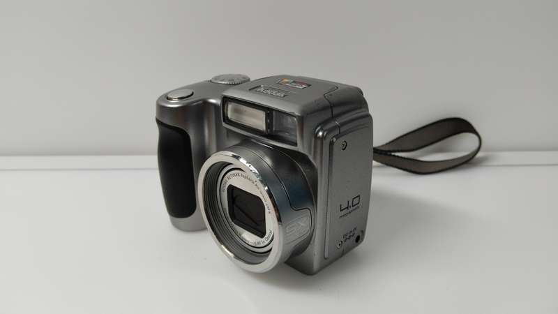 Kodak EasyShare Z700