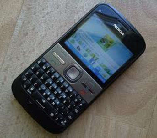 NOKIA E5 EXCELLENT CONDITION