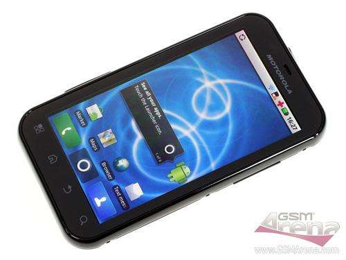 Motorola Defy MINT Condition Unrooted with Packaging