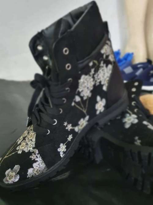 Black Ankle Boots With Floral Embroidery