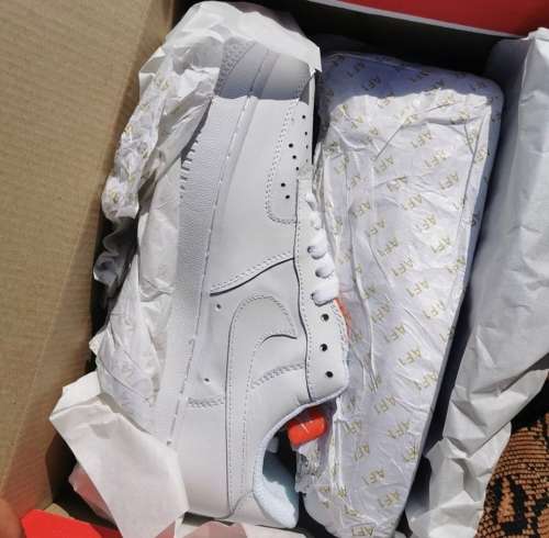 White Nike Air Force 1 | Size 4-9