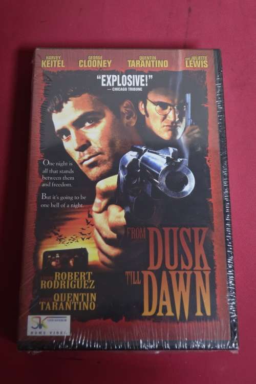 FROM DUSK TILL DAWN vhs SEALED PERFECT CONDITION