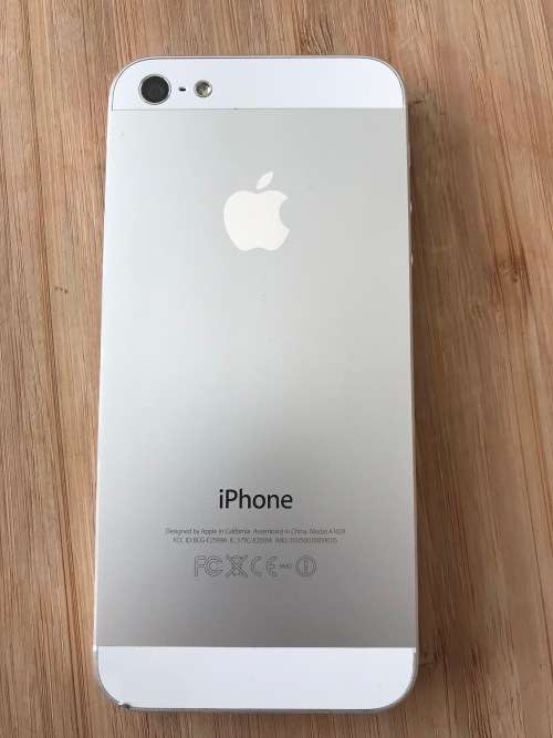 iPhone 5 64GB White