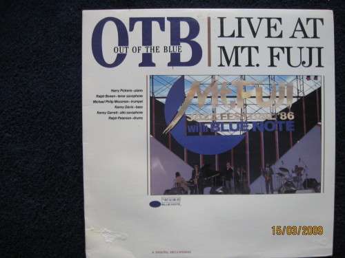 OUT OF THE BLUE  Live At Mt. Fuji  US Blue Note
