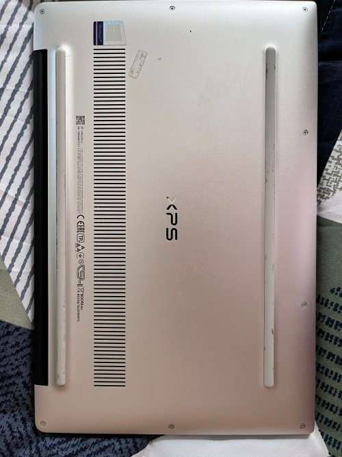 Dell XPS 13 7390