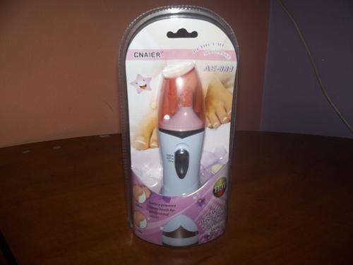Pedi and manicure set battery operated