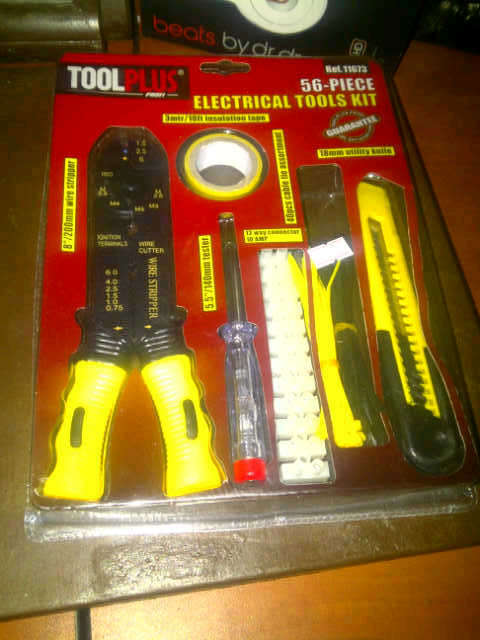 56 Piece Electrical tool set