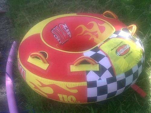 Towable tube