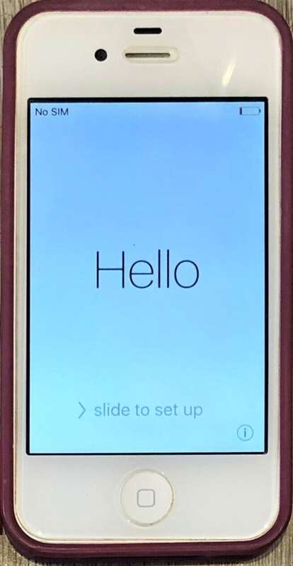 APPLE IPHONE 4   - WHITE