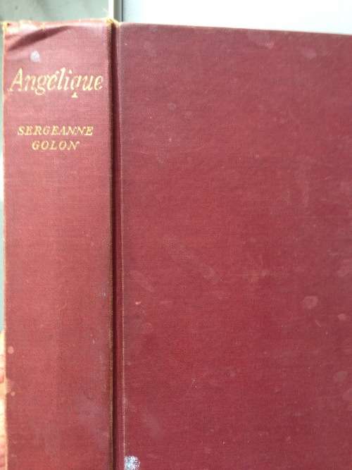 ANGELIQUE By Sergeanne Golon. R65.