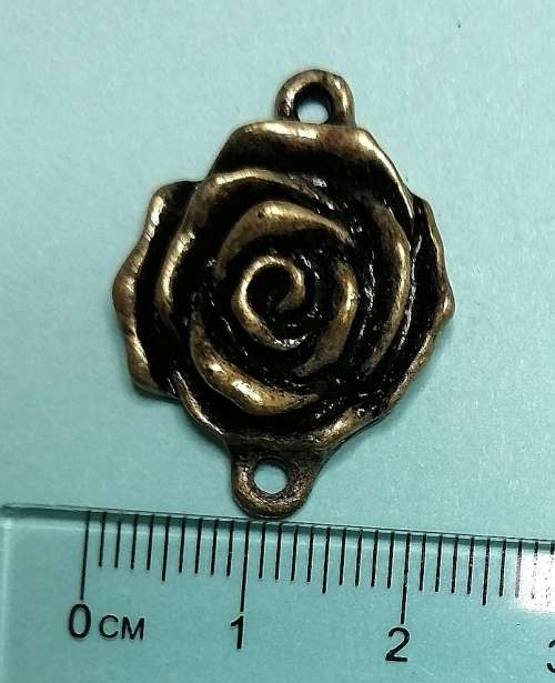 Rose connector charm in antique brass colour