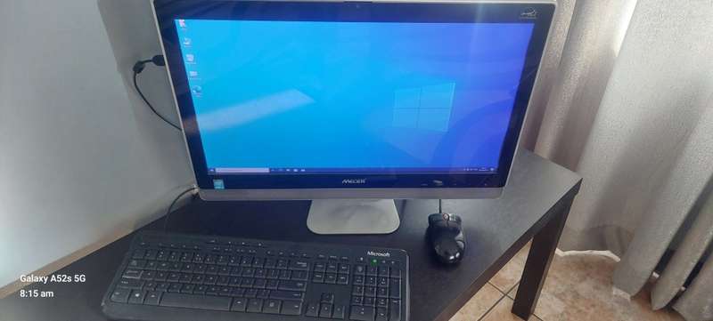 Mecer all in one i3 computer