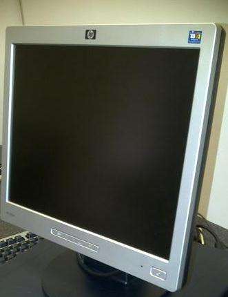 hp 17 '' Flat Screen (LCD) Monitor as NEW