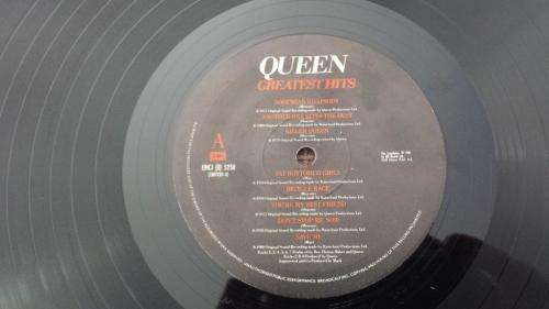 Queen Greatest Hits vinyl record - EMI 5258