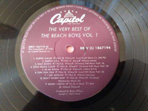 The Beach Boys - The Very Best Of - Vol 1 and Vol 2 - Vinyl LP records - Capitol - 1983 - VG+