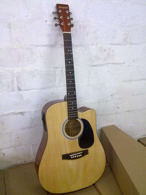 Makwell Guitar 41'  cutaway / Stunning Guitar