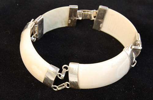 IVORY & SILVER BRACELET