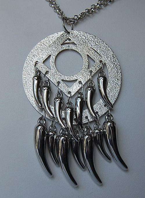 SPECTACULAR SILVER PENDANT & EARRING SET - CRAZY R1 START