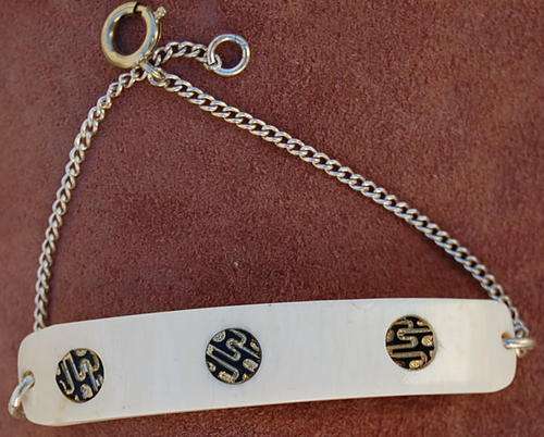 IVORY HALF MOON BRACELET