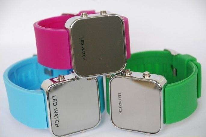FASHION LED WRIST WATCH