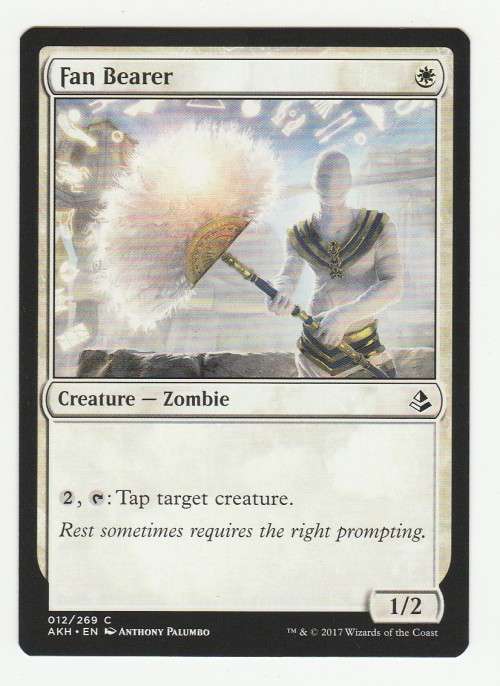 Magic the Gathering 2017 (NM) - Fan Bearer - Amonkhet