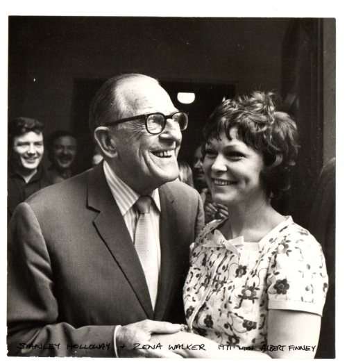 Vintage Press Photograph Newspaper Archive - Stanley Holloway and Zena Walker