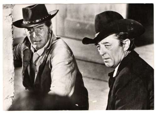 Vintage Press Photograph Newspaper Archive - Robert Mitchum and Dean Martin