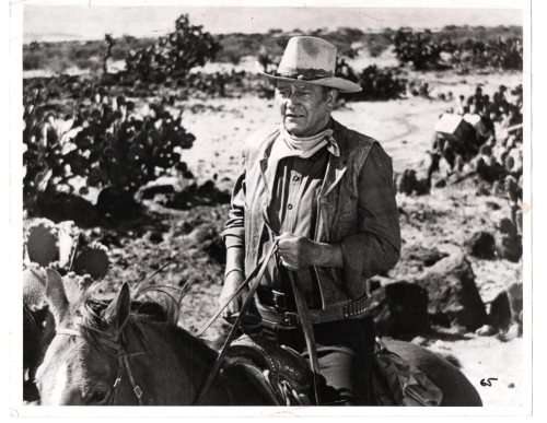 Vintage Press Photograph Newspaper Archive - John Wayne - 26 Mar 1973