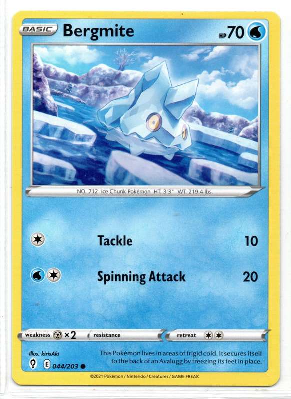 2021 Pokemon/Nintendo/Creatures/GAMEFREAK - Evolving Skies - Bergmite 44/203 Common