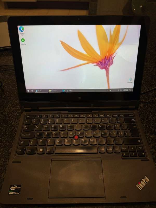 Lenovo ThinkPad Helix Laptop 29.5 cm (11.6`) Touch screen Full HD Intel® Core i7 i7-3667U 8 GB DDR3