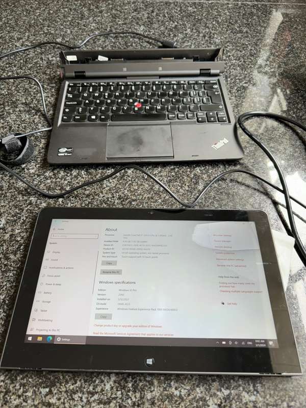 Lenovo ThinkPad Helix Laptop 29.5 cm (11.6`) Touch screen Full HD Intel® Core i7 i7-3667U 8 GB DDR3
