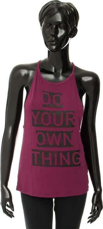 Reebok Women`s S Faves Tank Maroon AY0034 - Size Large