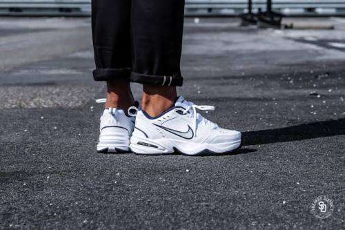 Men`s Nike Air Monarch IV Training Shoe White 4155445-102 - Size 7