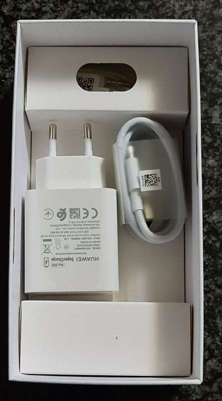 Brand New Huawei P40 Lite 128GB Single SIM - Midnight Black (Open Box)