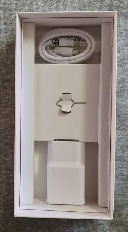 Brand New Samsung Galaxy A32 5G 128GB 2021 Single SIM - Awesome Blue (Open Box)