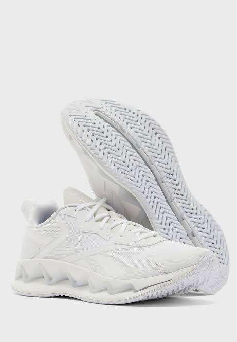 REEBOK Unisex ZIG Elusion Energy Shoes White/Dynamic Blue/White FV3842 - Size 9