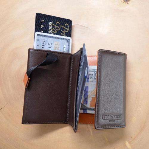 TOM and FRED LONDON `The Freddy ` Original Quick Pocket- Dark Brown