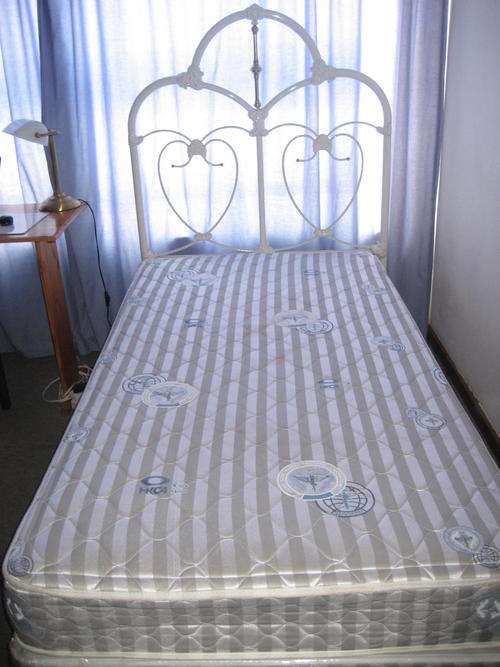 Cast Aluminium Bed Frame Including Mattresses - Single