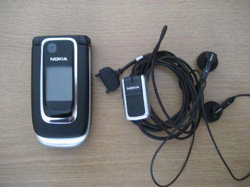Nokia 6131 including 1GB micro SD card