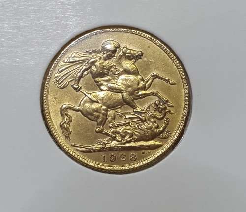 1928 22CT GOLD SOVEREIGN BEAUTIFUL CONDITION !!!
