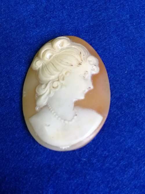 Ladies large Cameo